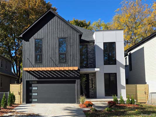 1833 N WASHINGTON AVE, ROYAL OAK, MI 48073, photo 1 of 45