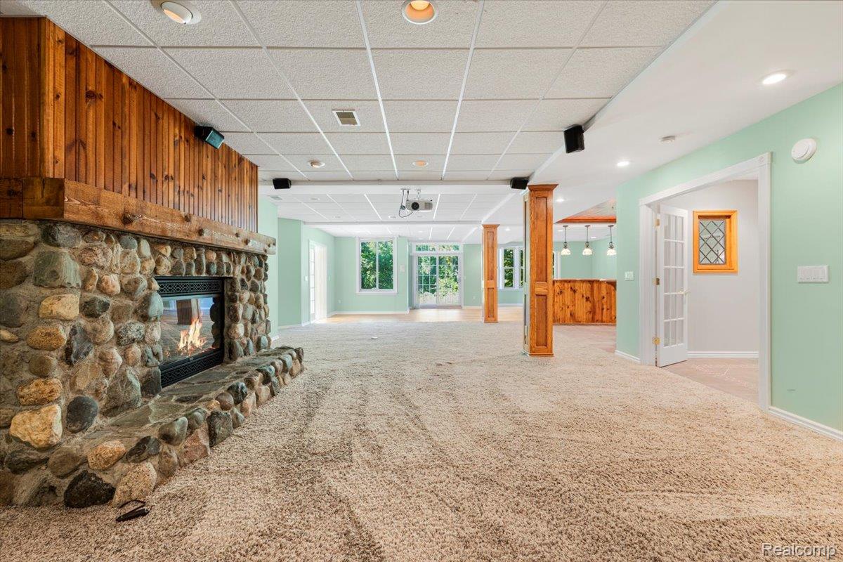 Rochester, Michigan, 48306, United States, 5 Bedrooms Bedrooms, ,6 BathroomsBathrooms,Residential,Active,2017103