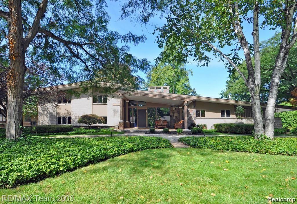 Dearborn, Michigan, 48124, United States, 4 Bedrooms Bedrooms, ,5 BathroomsBathrooms,Residential,Pending,1701836 Dearborn, Michigan, 48124, United States, 4 Bedrooms Bedrooms, ,5 BathroomsBathrooms,Residential,Pending,1701836