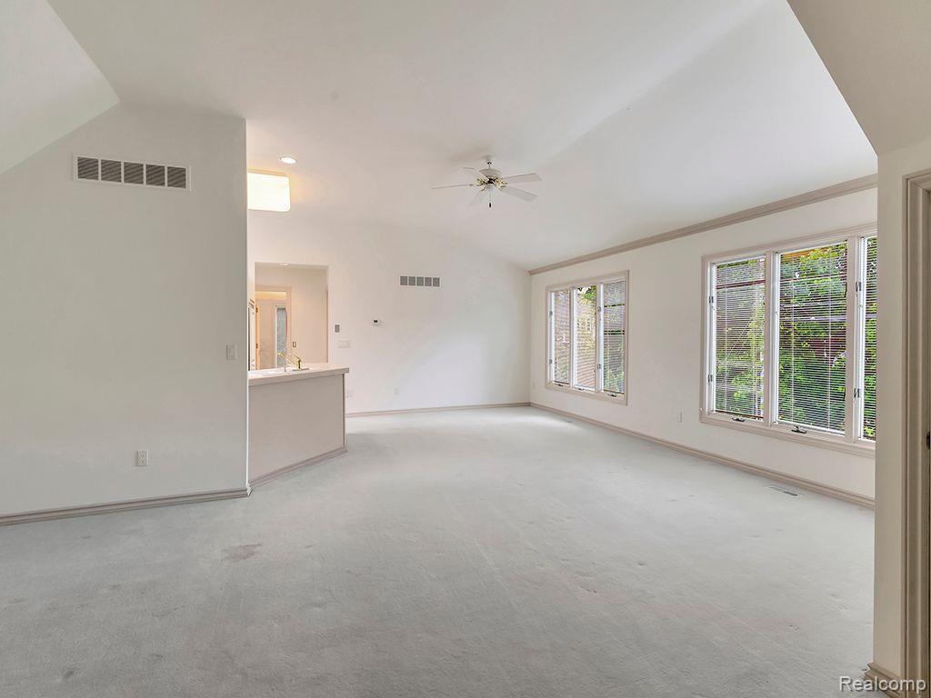 Northville, Michigan, 48167, United States, 6 Bedrooms Bedrooms, ,6 BathroomsBathrooms,Residential,Active,1850675