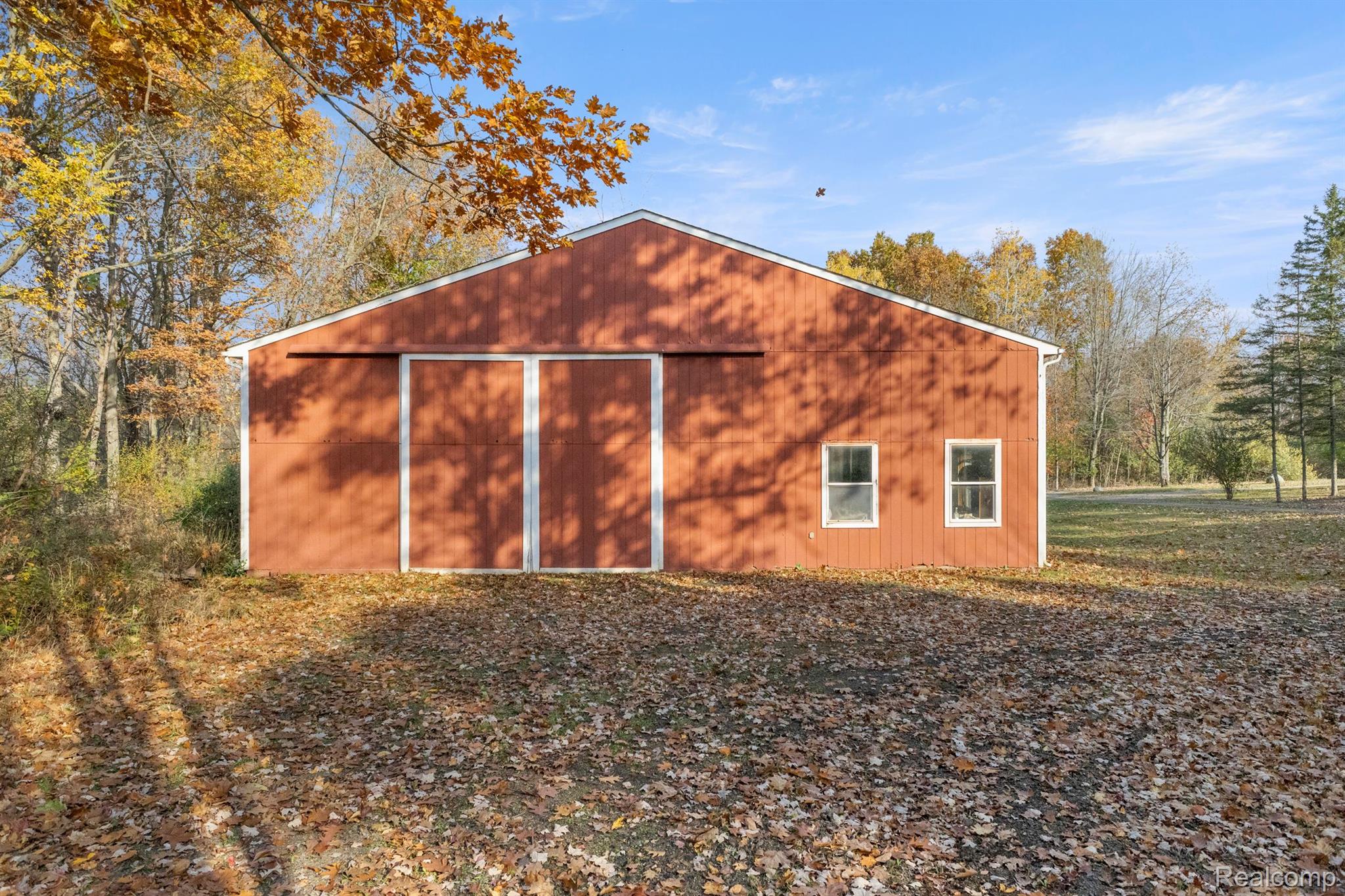 Annarbor, Michigan, 48105, United States, 5 Bedrooms Bedrooms, ,5 BathroomsBathrooms,Residential,Active,1899239