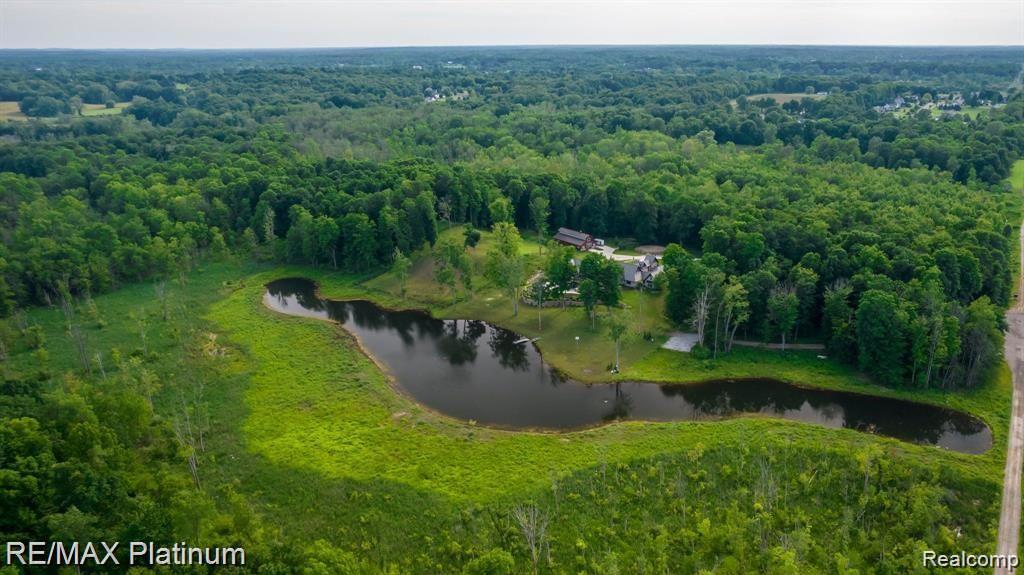 Howell, Michigan, 48843, United States, 5 Bedrooms Bedrooms, ,6 BathroomsBathrooms,Residential,Active,1714075