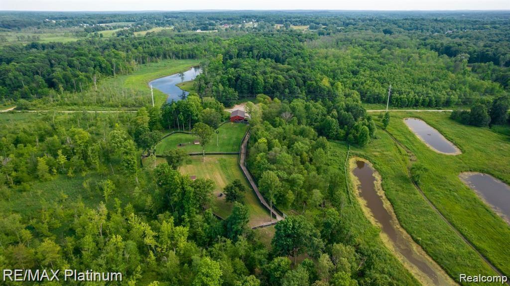 Howell, Michigan, 48843, United States, 5 Bedrooms Bedrooms, ,6 BathroomsBathrooms,Residential,Active,1714075