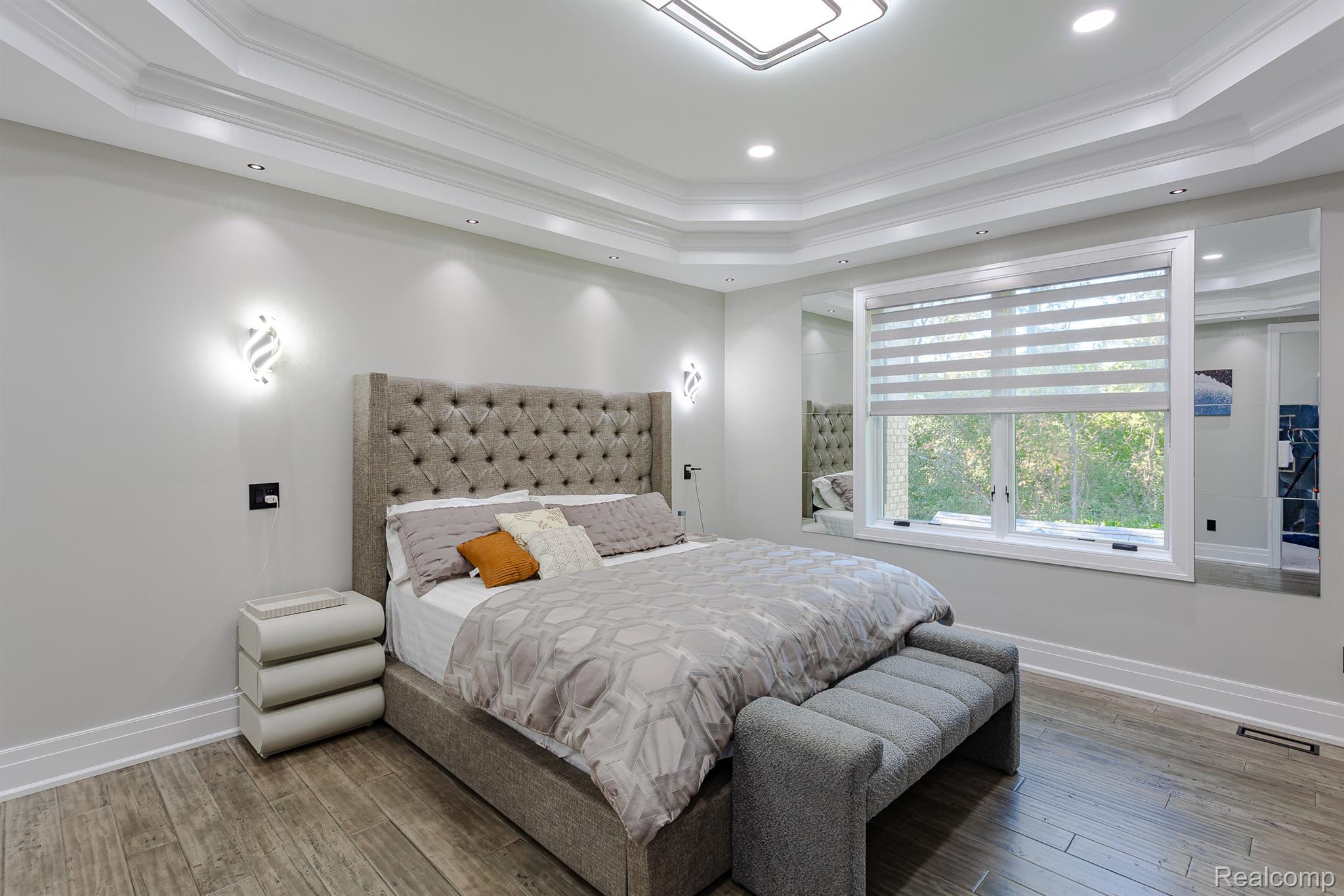 Rochesterhills, Michigan, 48307, United States, 4 Bedrooms Bedrooms, ,5 BathroomsBathrooms,Residential,Active,1962188