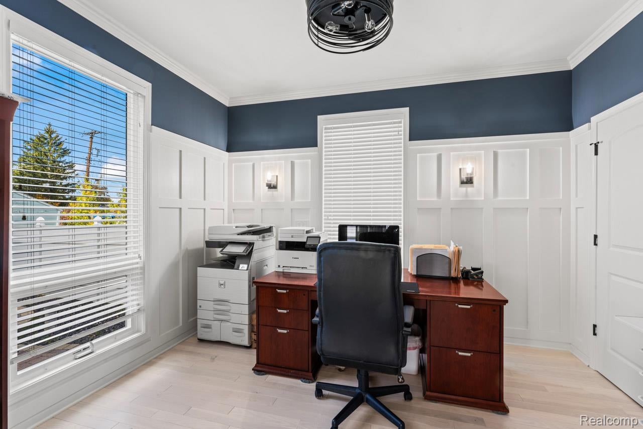 Linden, Michigan, 48451, United States, 5 Bedrooms Bedrooms, ,6 BathroomsBathrooms,Residential,Active,1959969