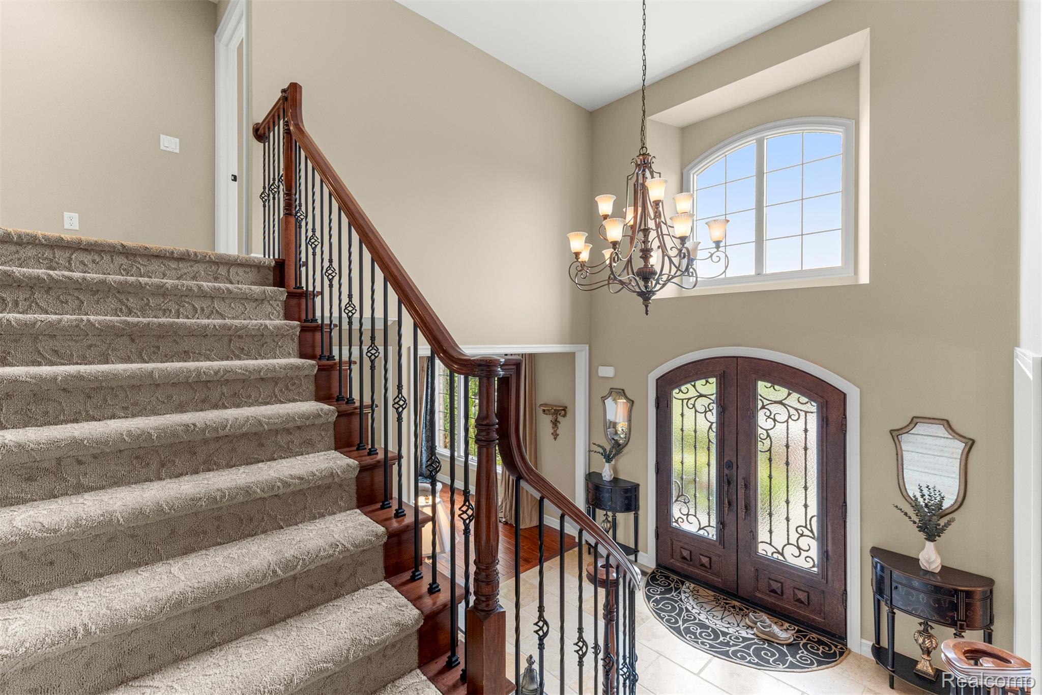 Northville, Michigan, 48167, United States, 4 Bedrooms Bedrooms, ,4 BathroomsBathrooms,Residential,Active,2052116