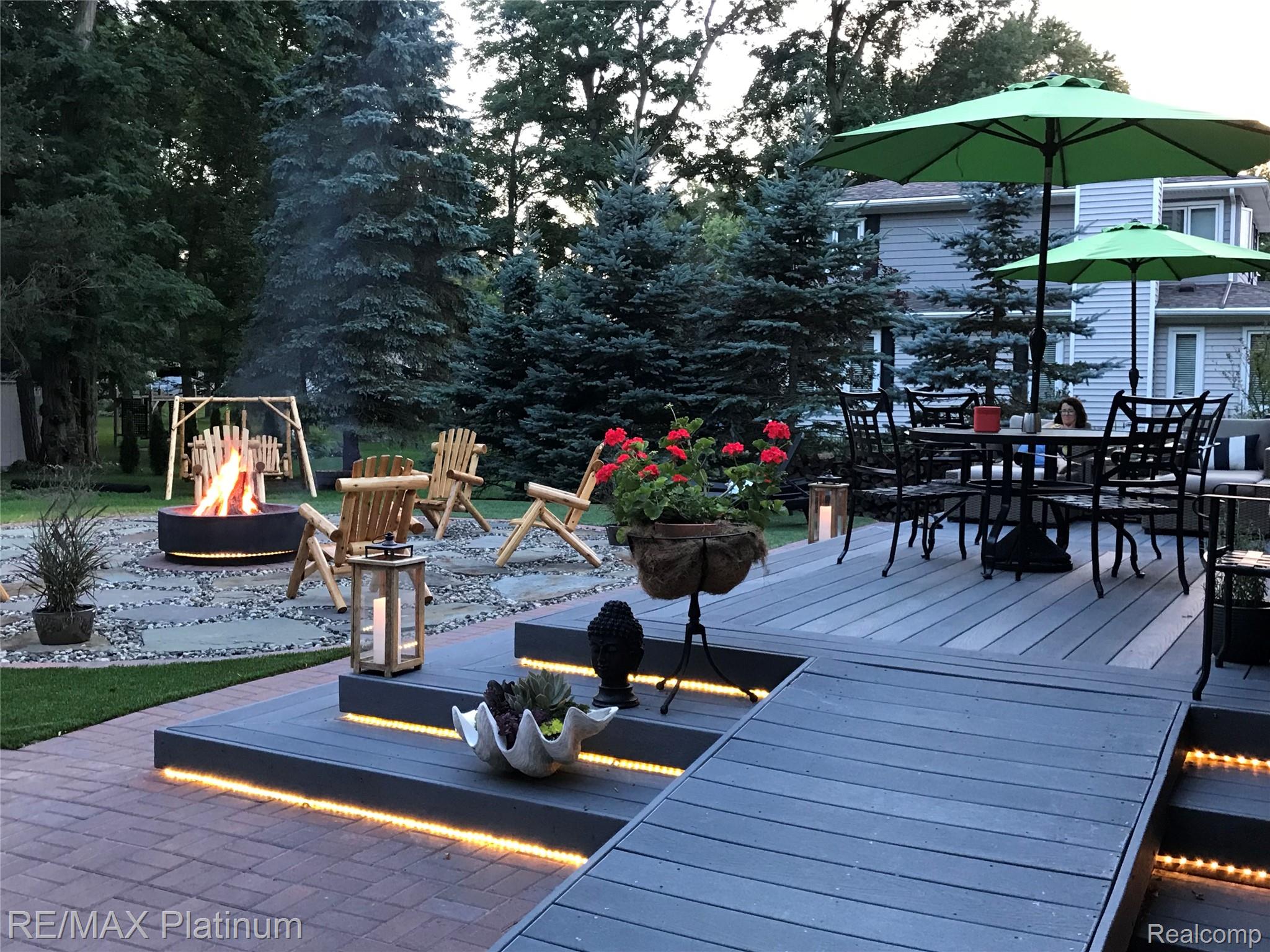 Brighton, Michigan, 48116, United States, 2 Bedrooms Bedrooms, ,2 BathroomsBathrooms,Residential,Active,2007644