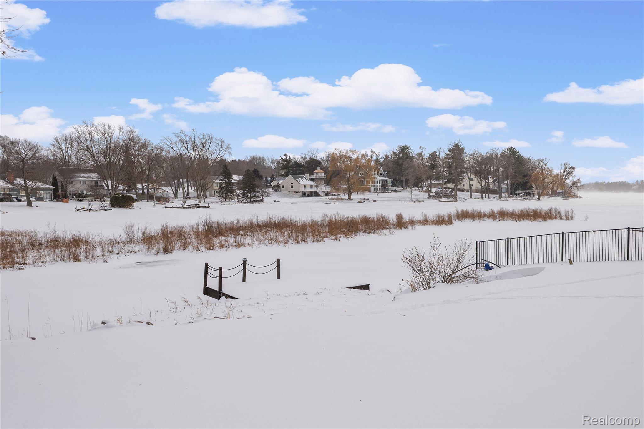 Clarkston, Michigan, 48346, United States, 4 Bedrooms Bedrooms, ,3 BathroomsBathrooms,Residential,Active,2012215
