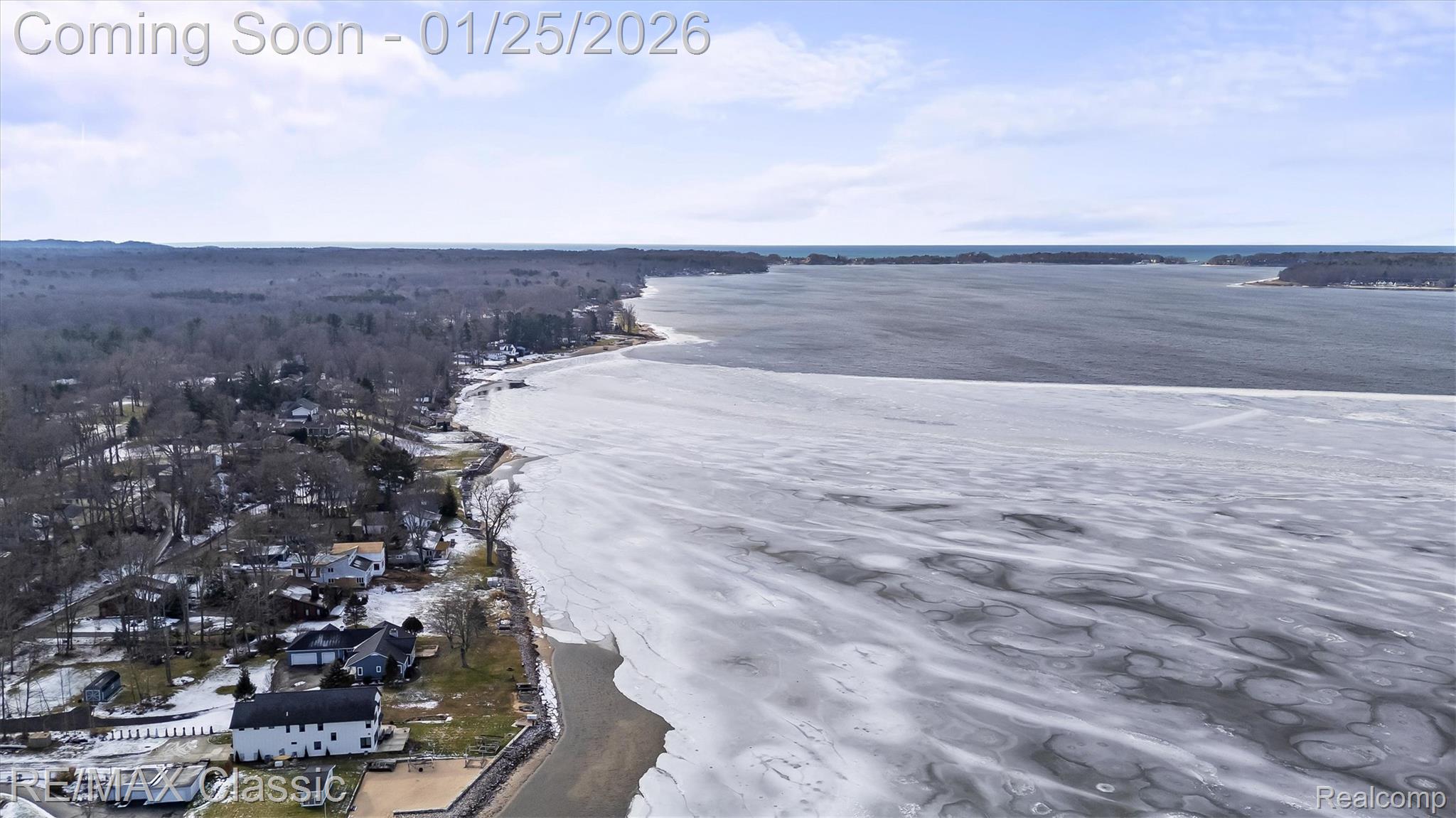 Whitehall, Michigan, 49461, United States, 5 Bedrooms Bedrooms, ,6 BathroomsBathrooms,Residential,Active,2012808