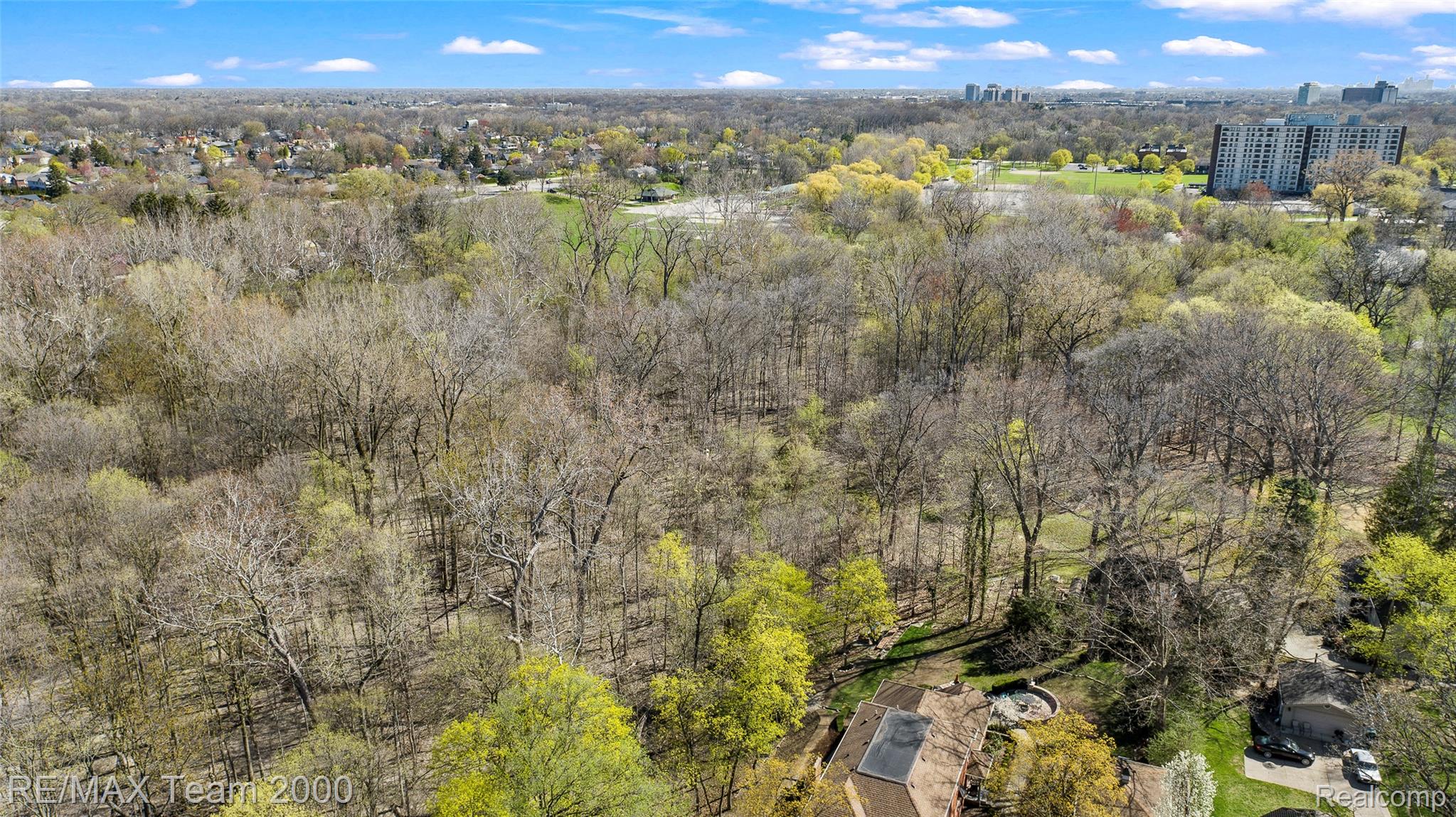Dearborn, Michigan, 48124, United States, 4 Bedrooms Bedrooms, ,4 BathroomsBathrooms,Residential,Active,1985553