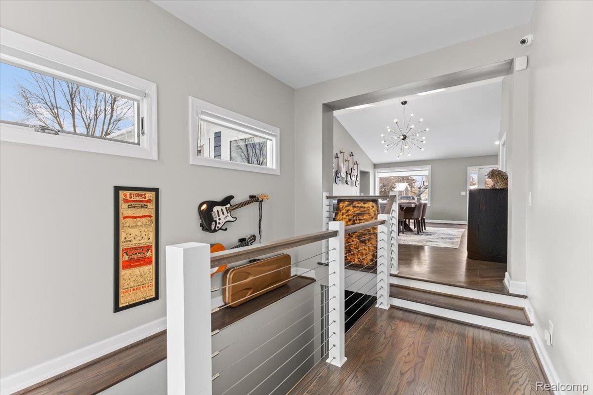 Clarkston, Michigan, 48346, United States, 4 Bedrooms Bedrooms, ,3 BathroomsBathrooms,Residential,Active,2012215