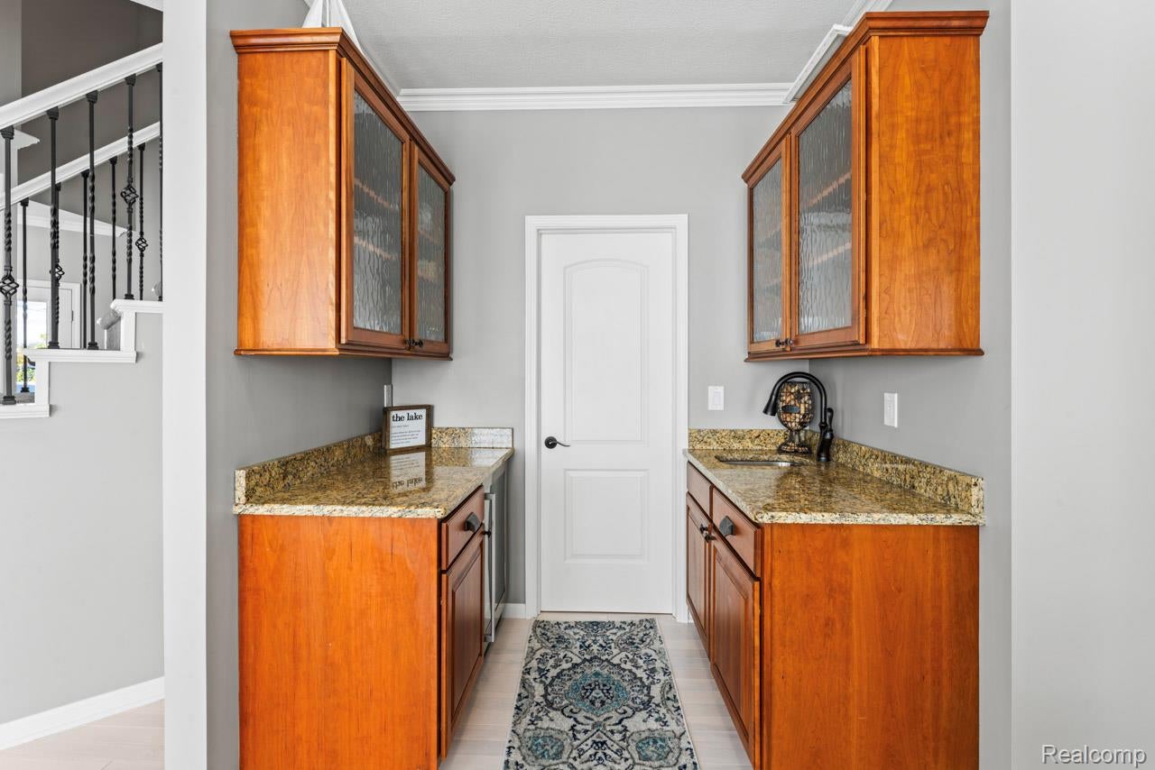 Linden, Michigan, 48451, United States, 5 Bedrooms Bedrooms, ,6 BathroomsBathrooms,Residential,Active,2022367
