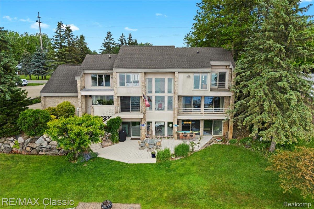 Commercetwp, Michigan, 48382, United States, 3 Bedrooms Bedrooms, ,4 BathroomsBathrooms,Residential,Active,1893215