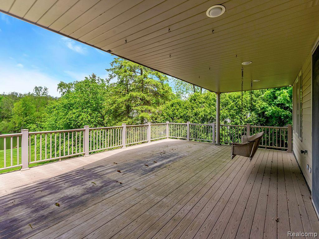 Northville, Michigan, 48167, United States, 6 Bedrooms Bedrooms, ,6 BathroomsBathrooms,Residential,Active,1850675