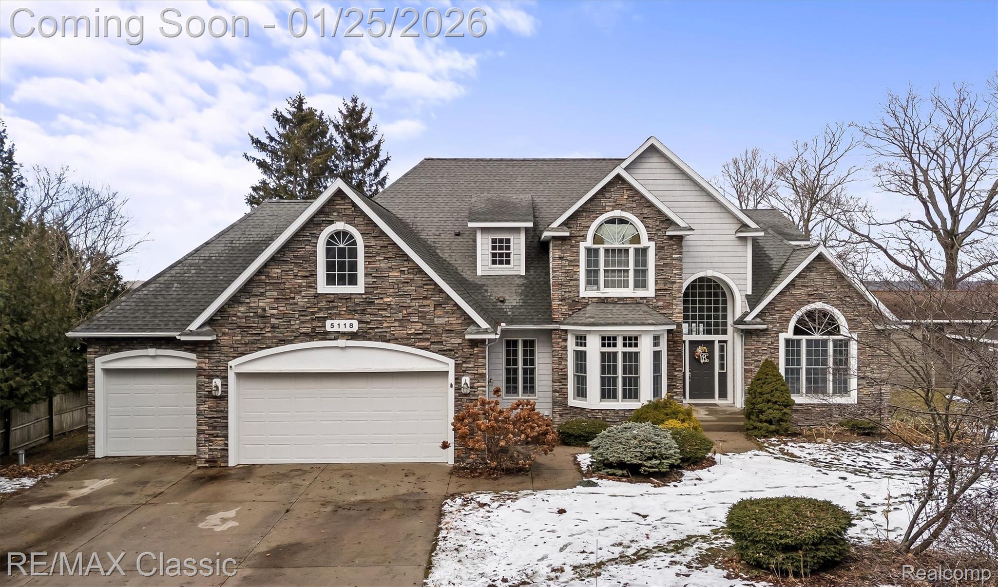 Whitehall, Michigan, 49461, United States, 5 Bedrooms Bedrooms, ,6 BathroomsBathrooms,Residential,Active,2012808