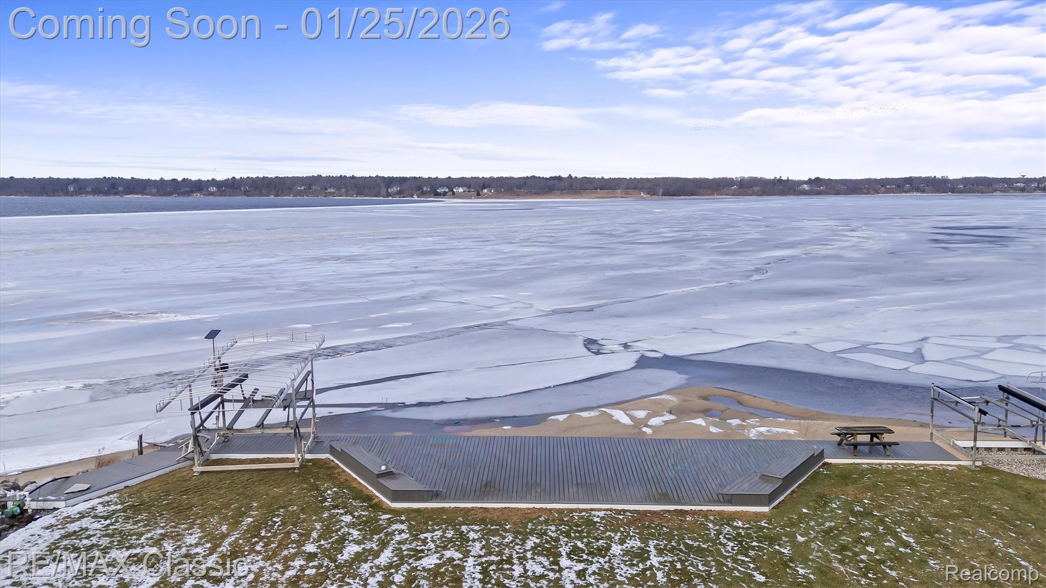 Whitehall, Michigan, 49461, United States, 5 Bedrooms Bedrooms, ,6 BathroomsBathrooms,Residential,Active,2012808