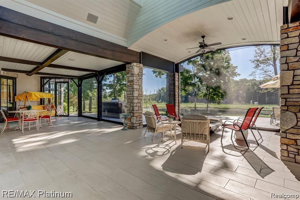 Howell, Michigan, 48843, United States, 5 Bedrooms Bedrooms, ,6 BathroomsBathrooms,Residential,Active,1714075