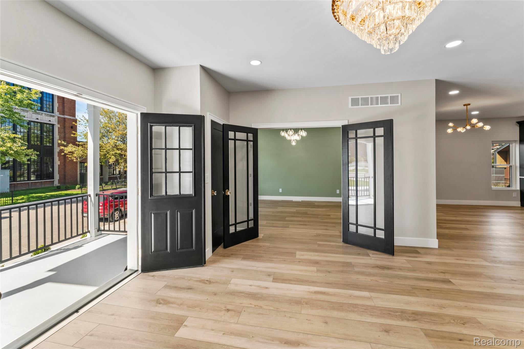 Detroit, Michigan, 48201, United States, 5 Bedrooms Bedrooms, ,6 BathroomsBathrooms,Residential,Active,1963411