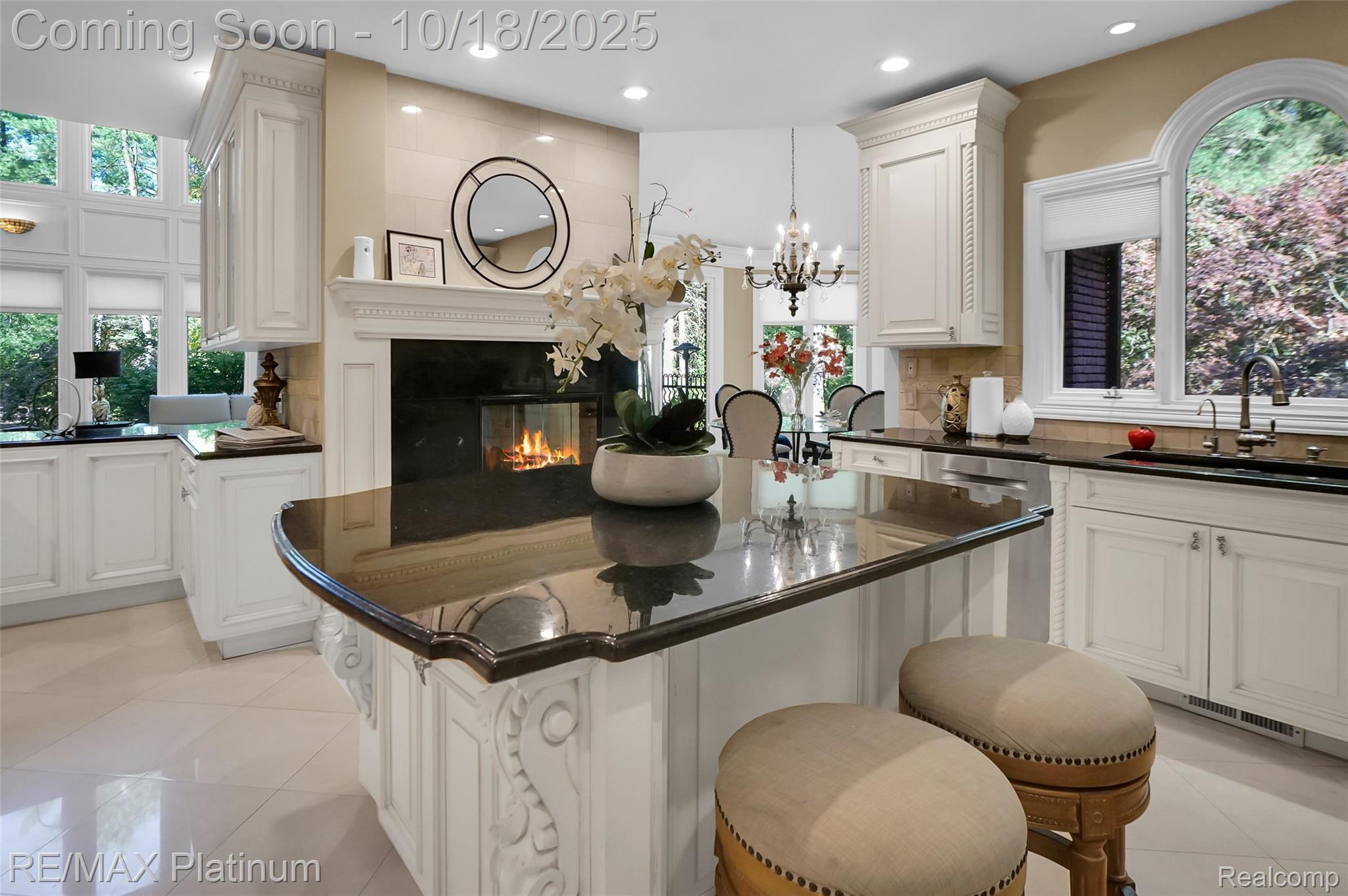 Brighton, Michigan, 48116, United States, 6 Bedrooms Bedrooms, ,7 BathroomsBathrooms,Residential,Active,1965994