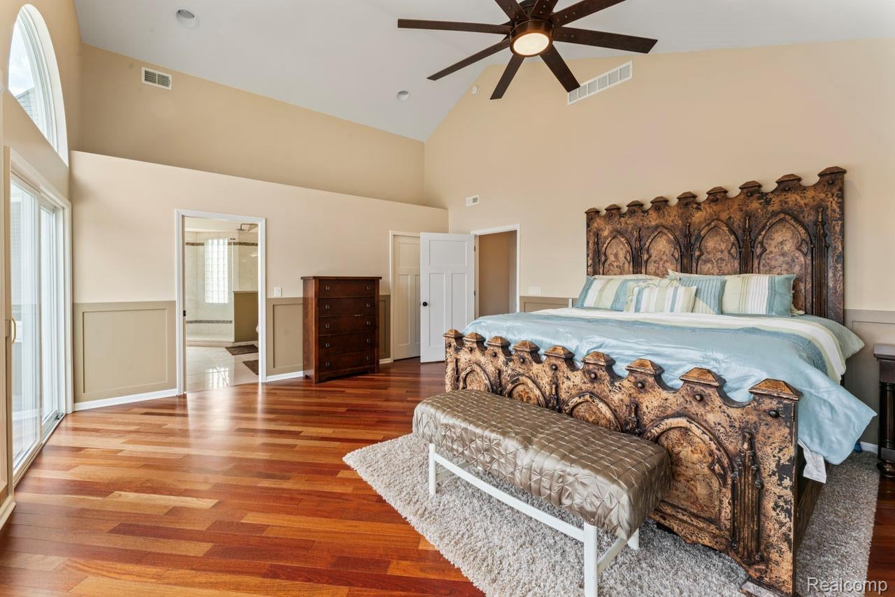 Linden, Michigan, 48451, United States, 5 Bedrooms Bedrooms, ,6 BathroomsBathrooms,Residential,Active,1959969