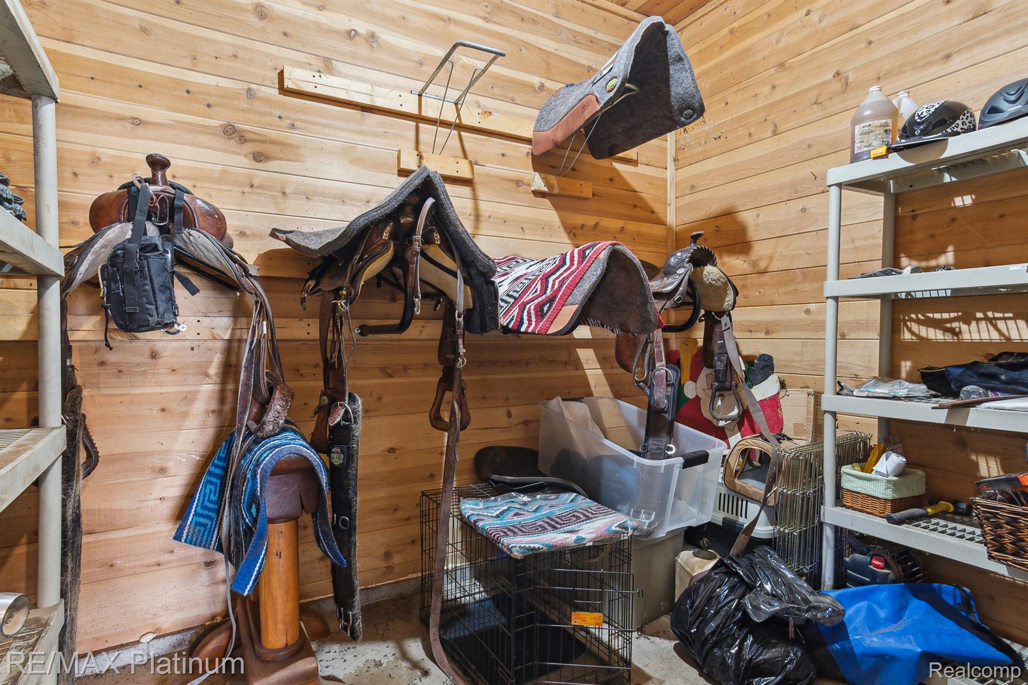 Pinckney, Michigan, 48169, United States, 5 Bedrooms Bedrooms, ,7 BathroomsBathrooms,Residential,Active,1954026