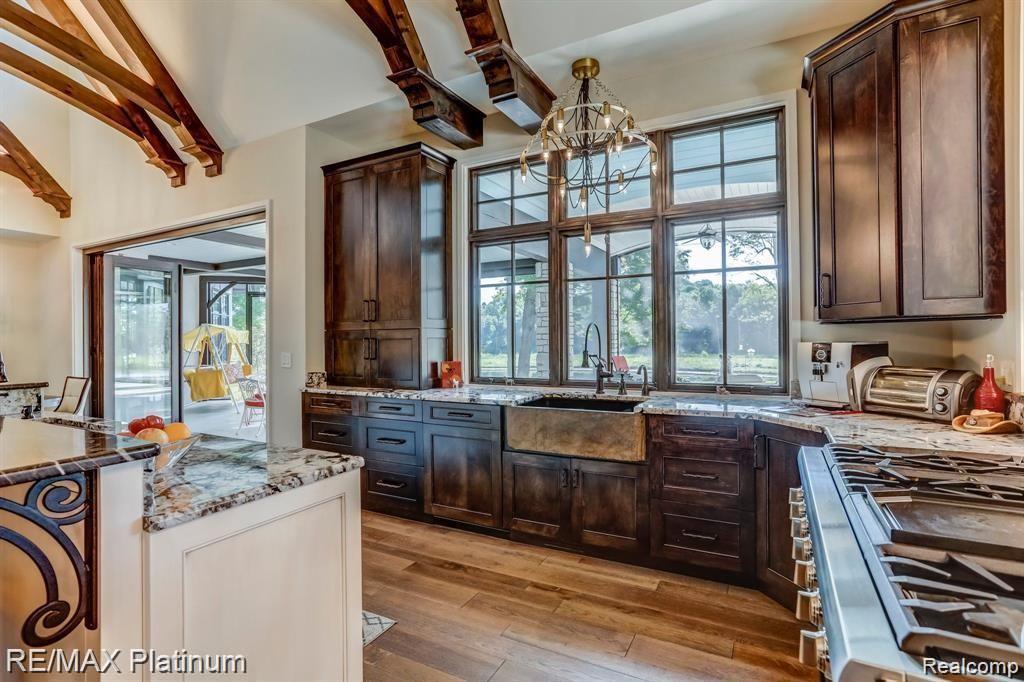 Howell, Michigan, 48843, United States, 5 Bedrooms Bedrooms, ,6 BathroomsBathrooms,Residential,Active,1714075