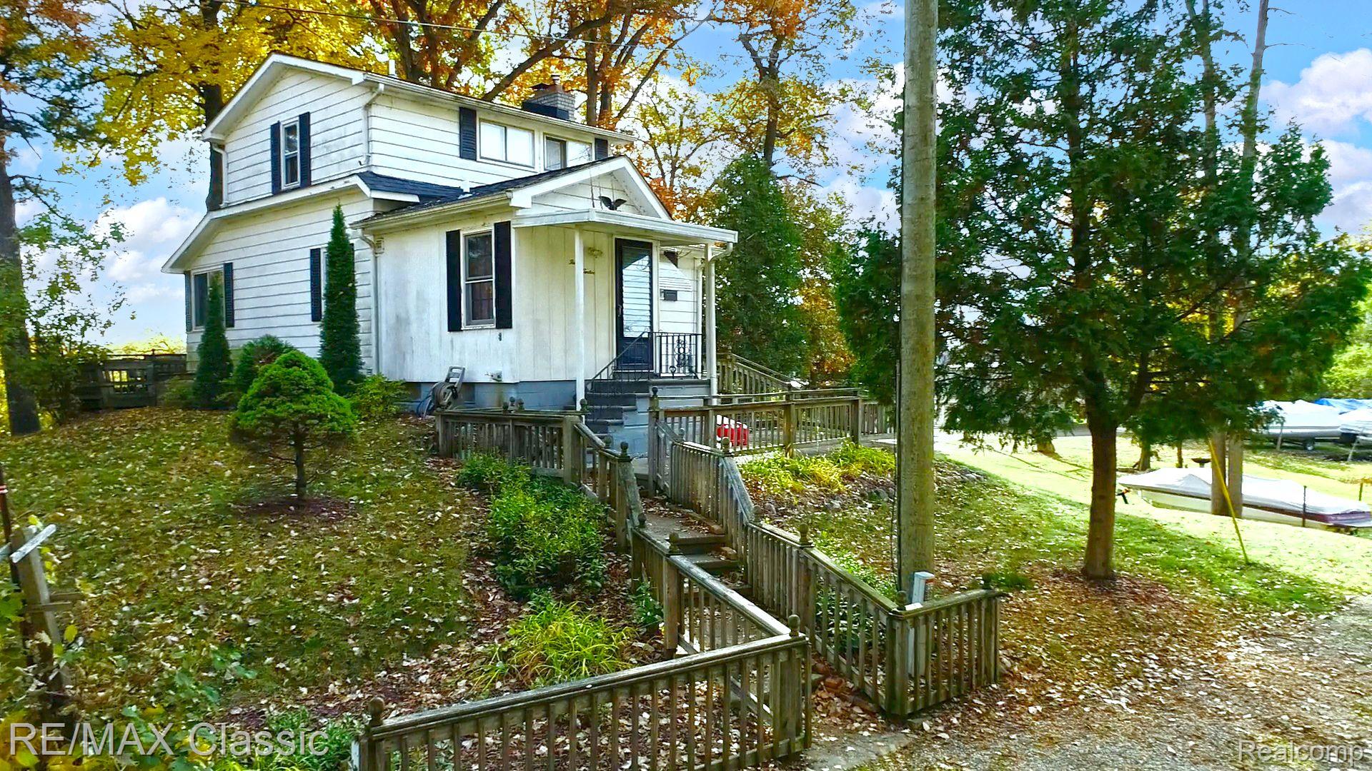 Lakeorion, Michigan, 48362, United States, 2 Bedrooms Bedrooms, ,2 BathroomsBathrooms,Residential,Active,1894599
