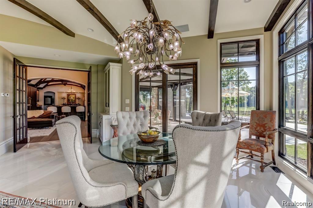 Howell, Michigan, 48843, United States, 5 Bedrooms Bedrooms, ,6 BathroomsBathrooms,Residential,Active,1714075