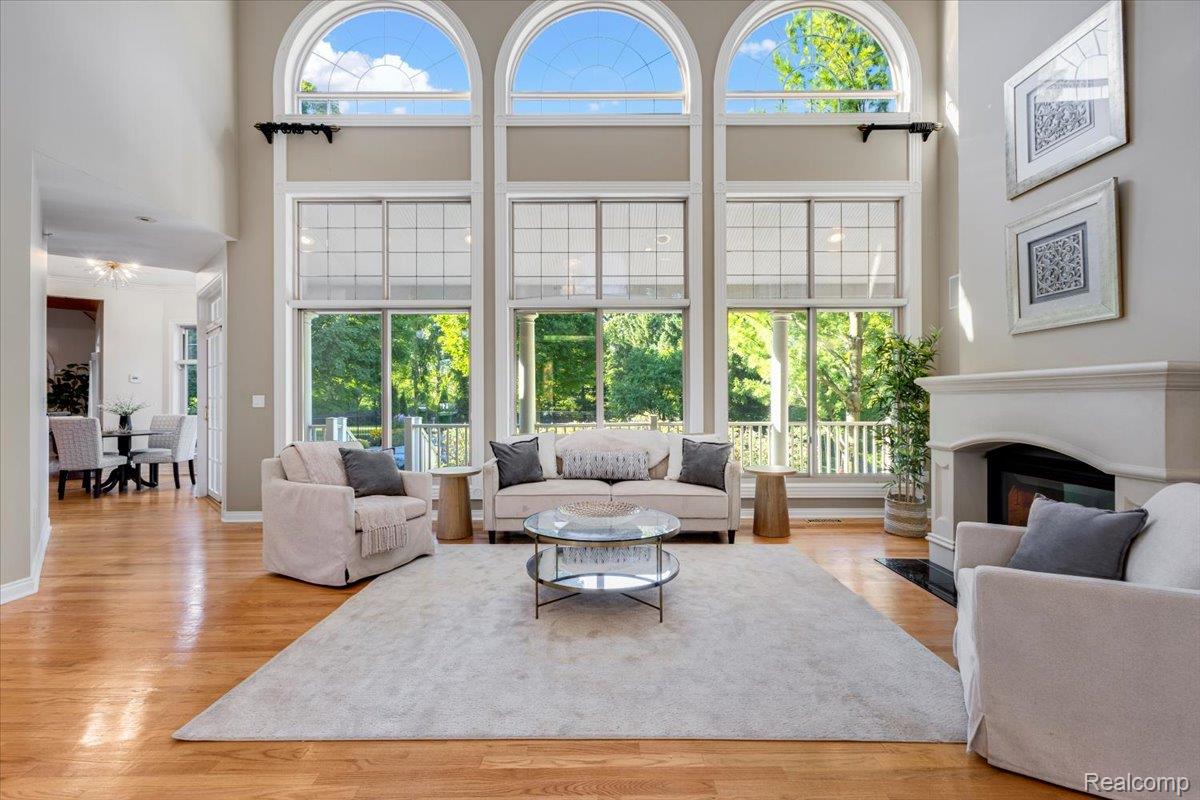 Rochester, Michigan, 48306, United States, 5 Bedrooms Bedrooms, ,6 BathroomsBathrooms,Residential,Active,2009426