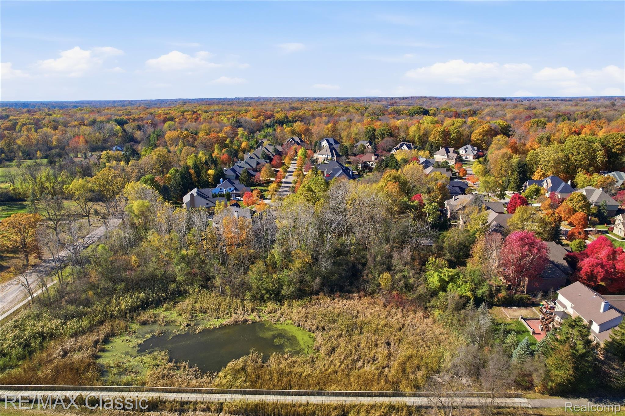 Novi, Michigan, 48374, United States, 4 Bedrooms Bedrooms, ,6 BathroomsBathrooms,Residential,Active,1973284