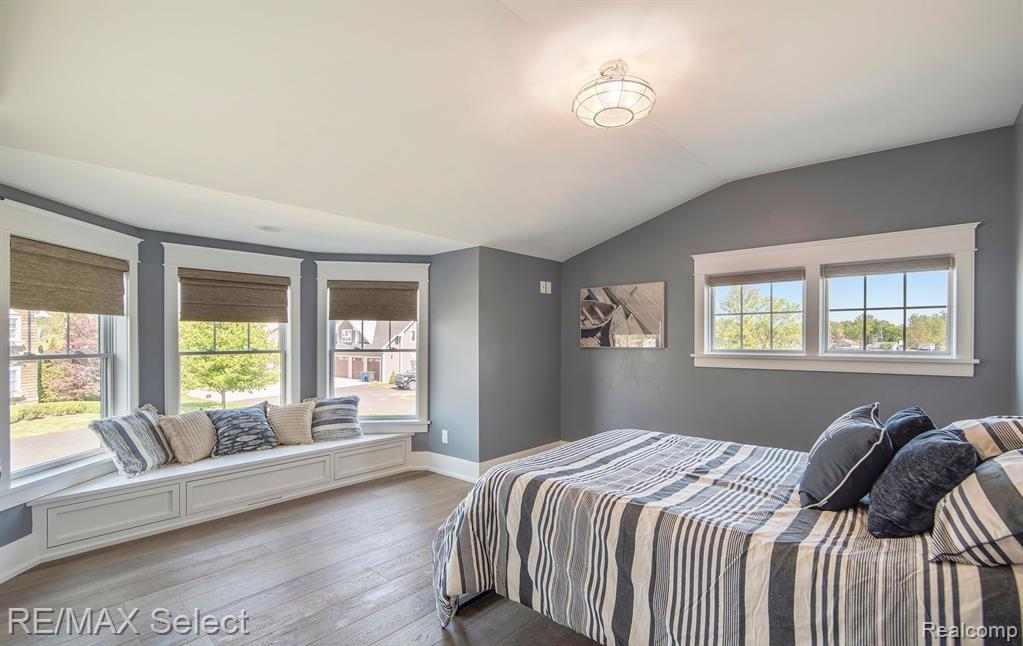 Fenton, Michigan, 48430, United States, 4 Bedrooms Bedrooms, ,4 BathroomsBathrooms,Residential,Active,2015817