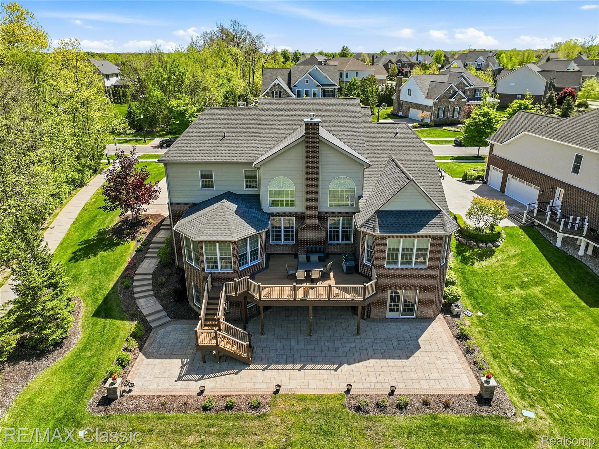 Novi, Michigan, 48374, United States, 5 Bedrooms Bedrooms, ,5 BathroomsBathrooms,Residential,Pending,2052115
