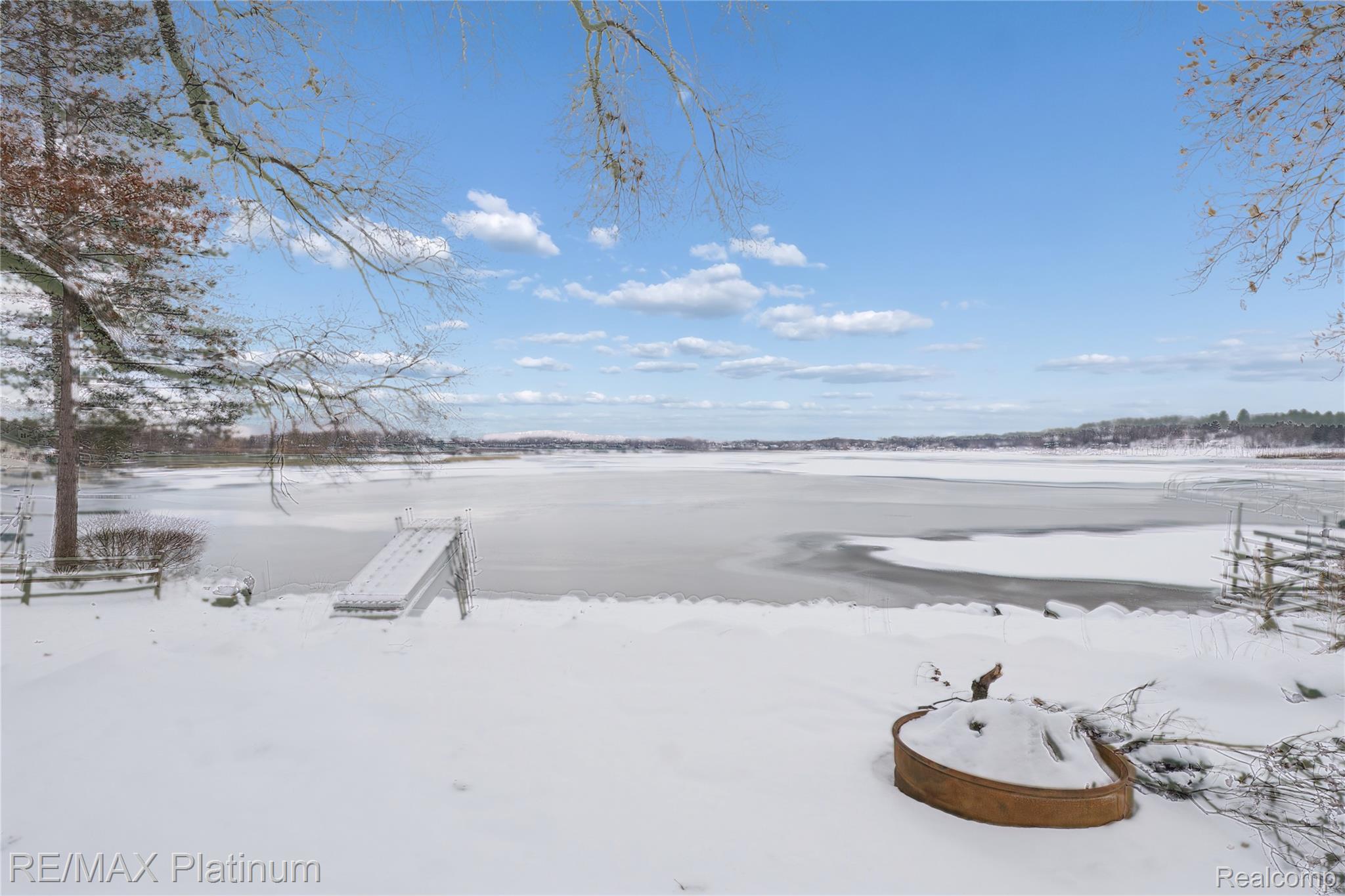 Brighton, Michigan, 48116, United States, 2 Bedrooms Bedrooms, ,2 BathroomsBathrooms,Residential,Active,2001046