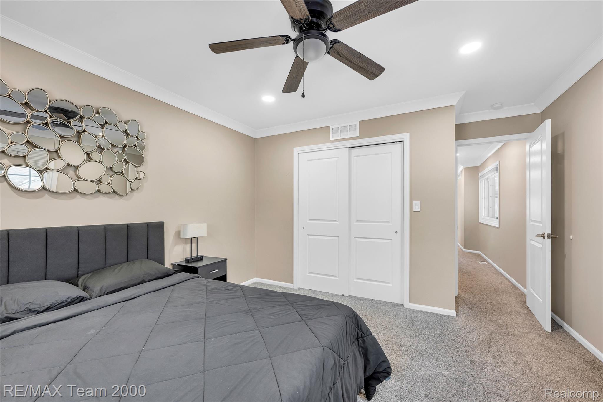 Dearborn, Michigan, 48124, United States, 4 Bedrooms Bedrooms, ,4 BathroomsBathrooms,Residential,Active,1985553