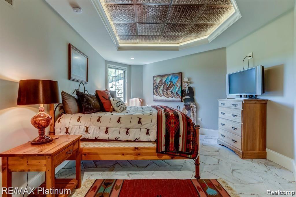 Howell, Michigan, 48843, United States, 5 Bedrooms Bedrooms, ,6 BathroomsBathrooms,Residential,Active,1714075