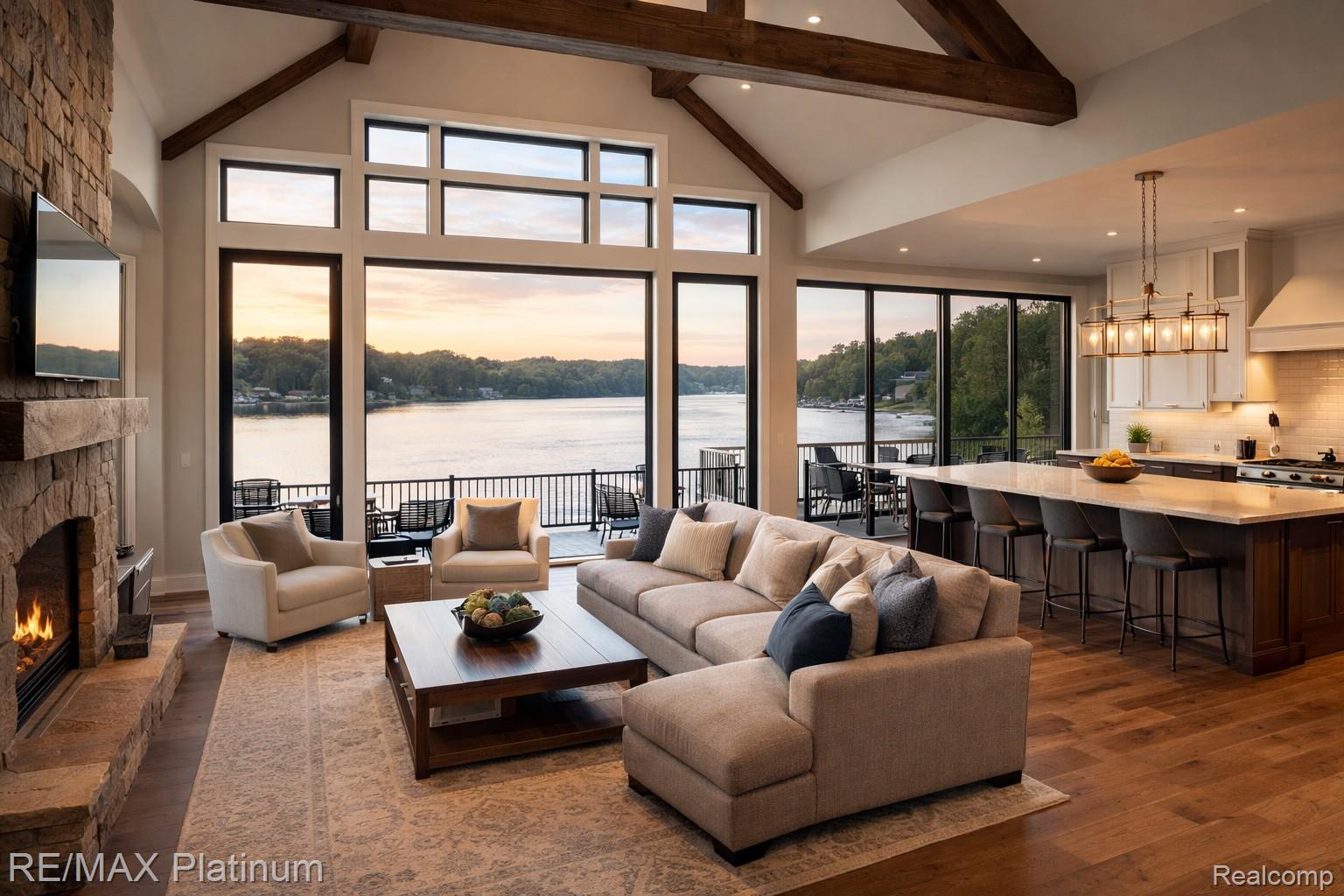 Brighton, Michigan, 48116, United States, 2 Bedrooms Bedrooms, ,2 BathroomsBathrooms,Residential,Active,2007644