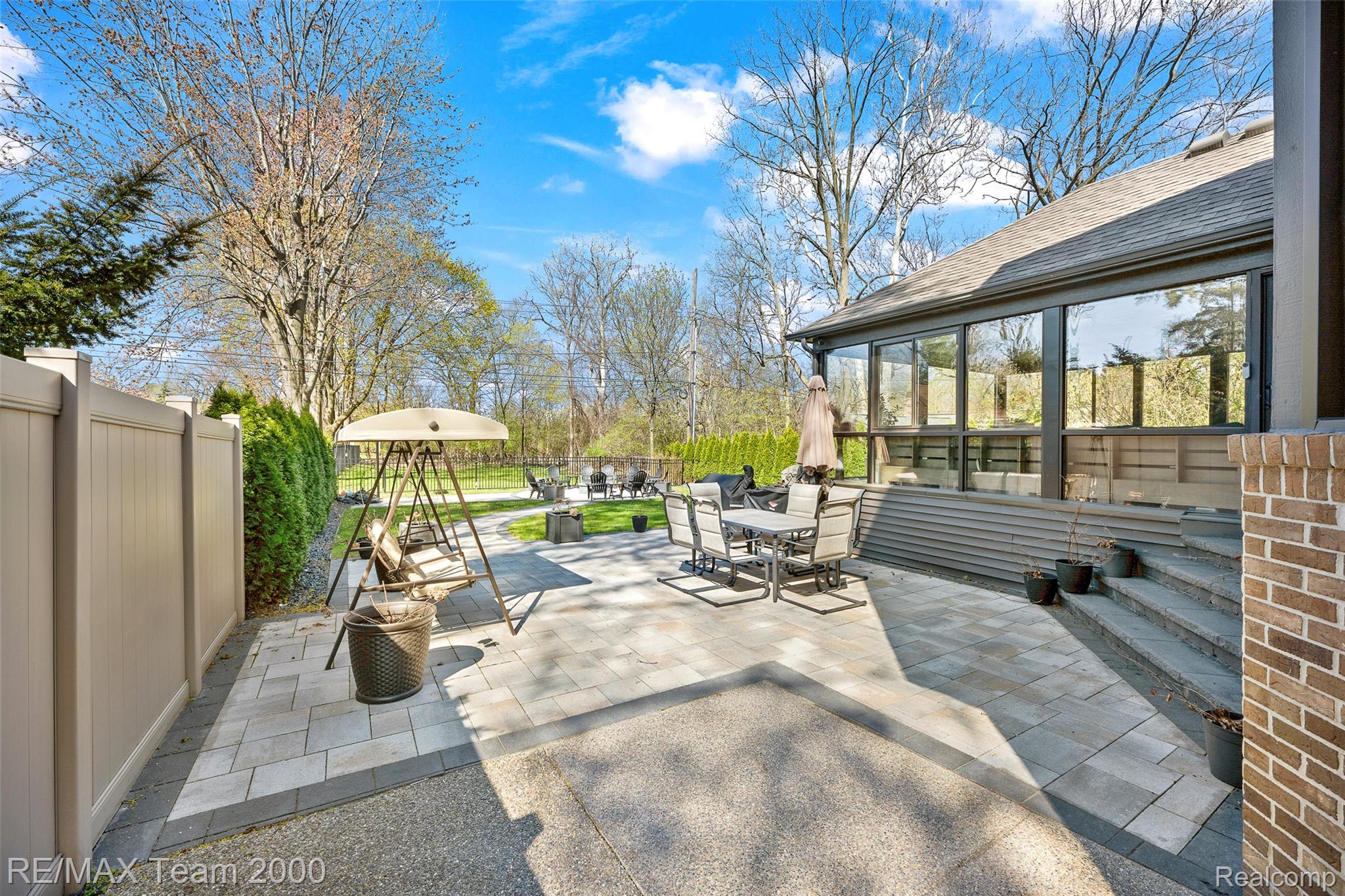 Dearborn, Michigan, 48124, United States, 4 Bedrooms Bedrooms, ,4 BathroomsBathrooms,Residential,Active,1985553