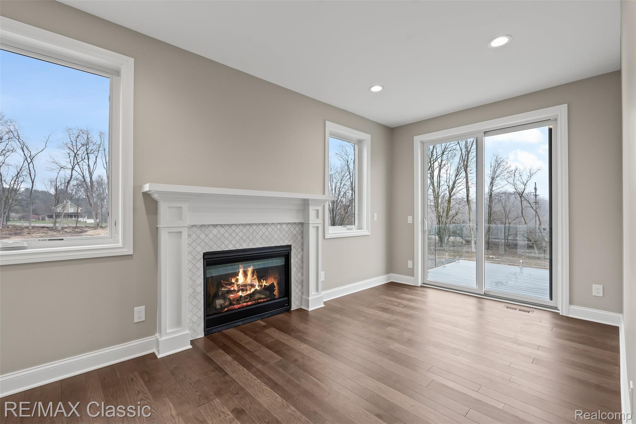 Dexter, Michigan, 48130, United States, 4 Bedrooms Bedrooms, ,4 BathroomsBathrooms,Residential,Active,2036699
