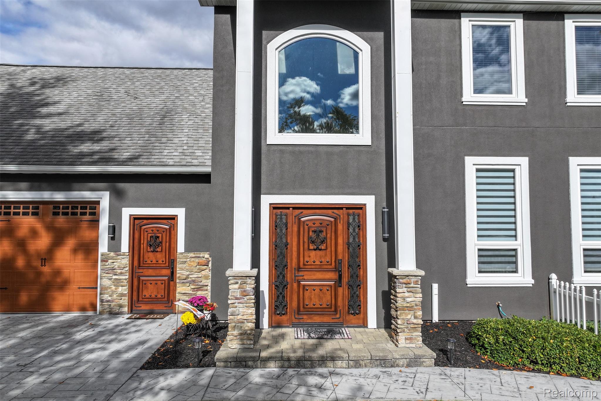 Linden, Michigan, 48451, United States, 5 Bedrooms Bedrooms, ,6 BathroomsBathrooms,Residential,Active,2022367