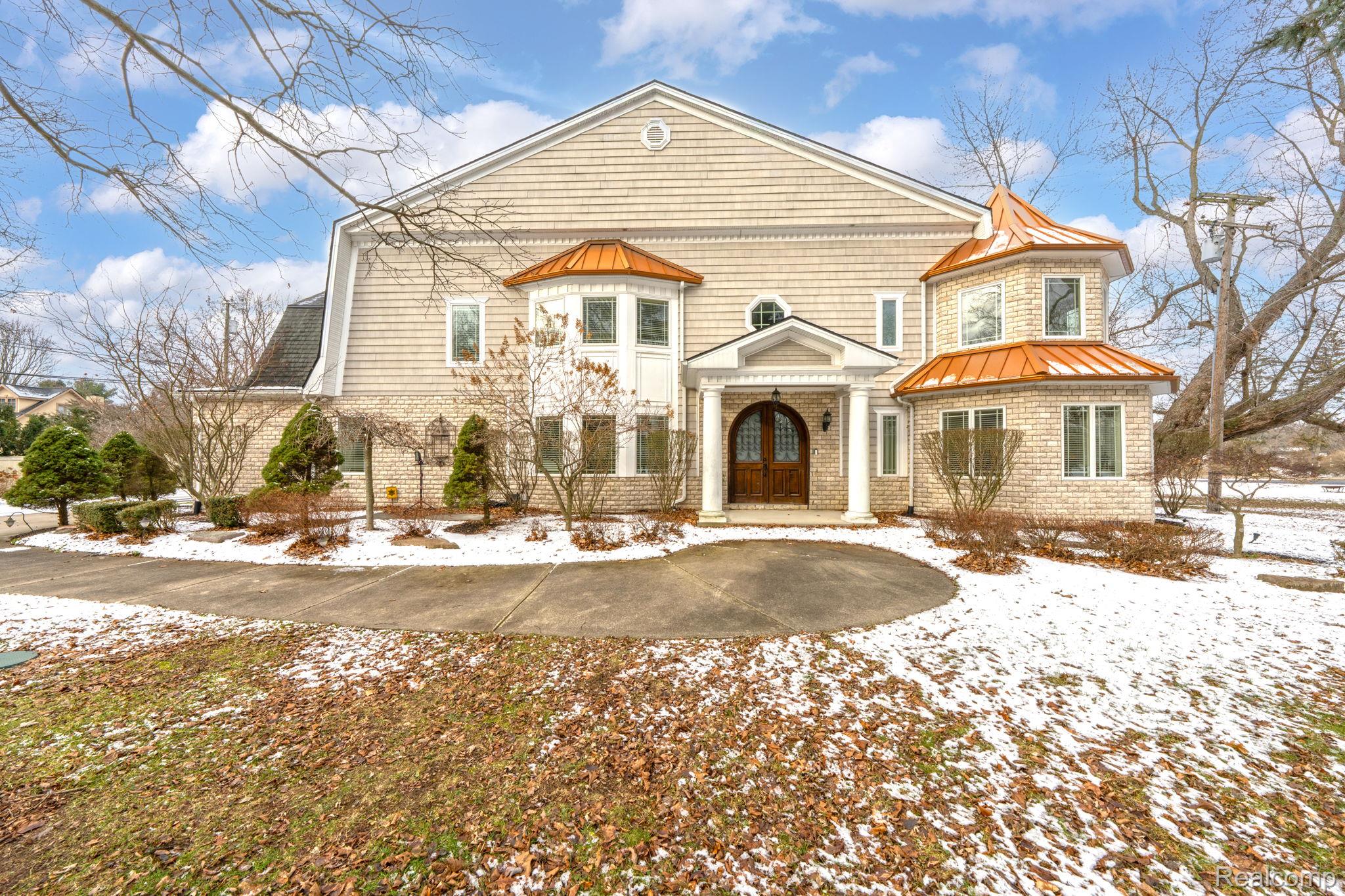 Bloomfieldhills, Michigan, 48301, United States, 7 Bedrooms Bedrooms, ,8 BathroomsBathrooms,Residential,Active,2014613