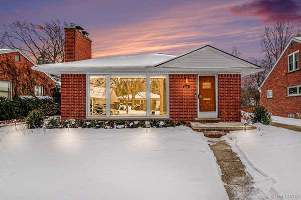 1421 LLOYD AVE, ROYAL OAK, MI 48073, photo 1 of 52