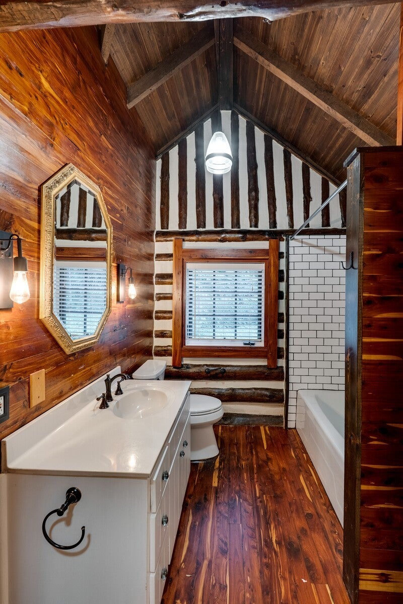 Brentwood, Tennessee, 37027, United States, 3 Bedrooms Bedrooms, ,3 BathroomsBathrooms,Residential,Active,1967284