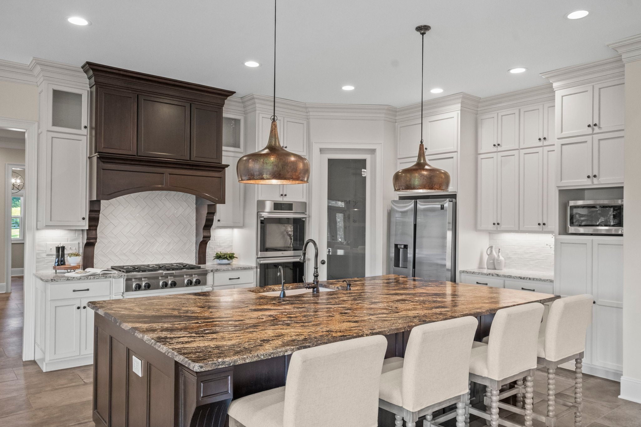 Cross Plains, Tennessee, 37049, United States, 5 Bedrooms Bedrooms, ,6 BathroomsBathrooms,Residential,Active,1919379