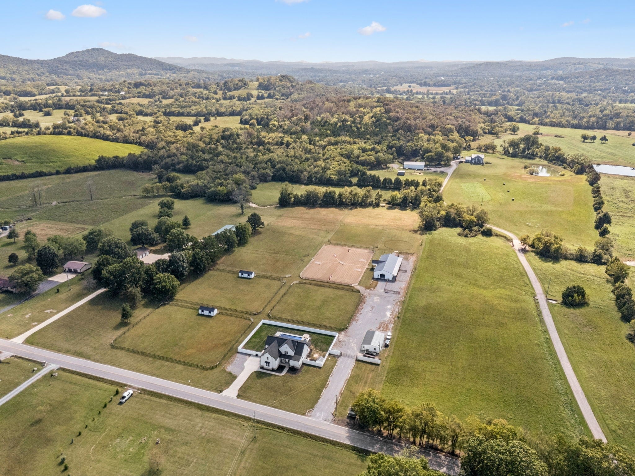 Lebanon, Tennessee, 37090, United States, 3 Bedrooms Bedrooms, ,4 BathroomsBathrooms,Residential,Active,2006888