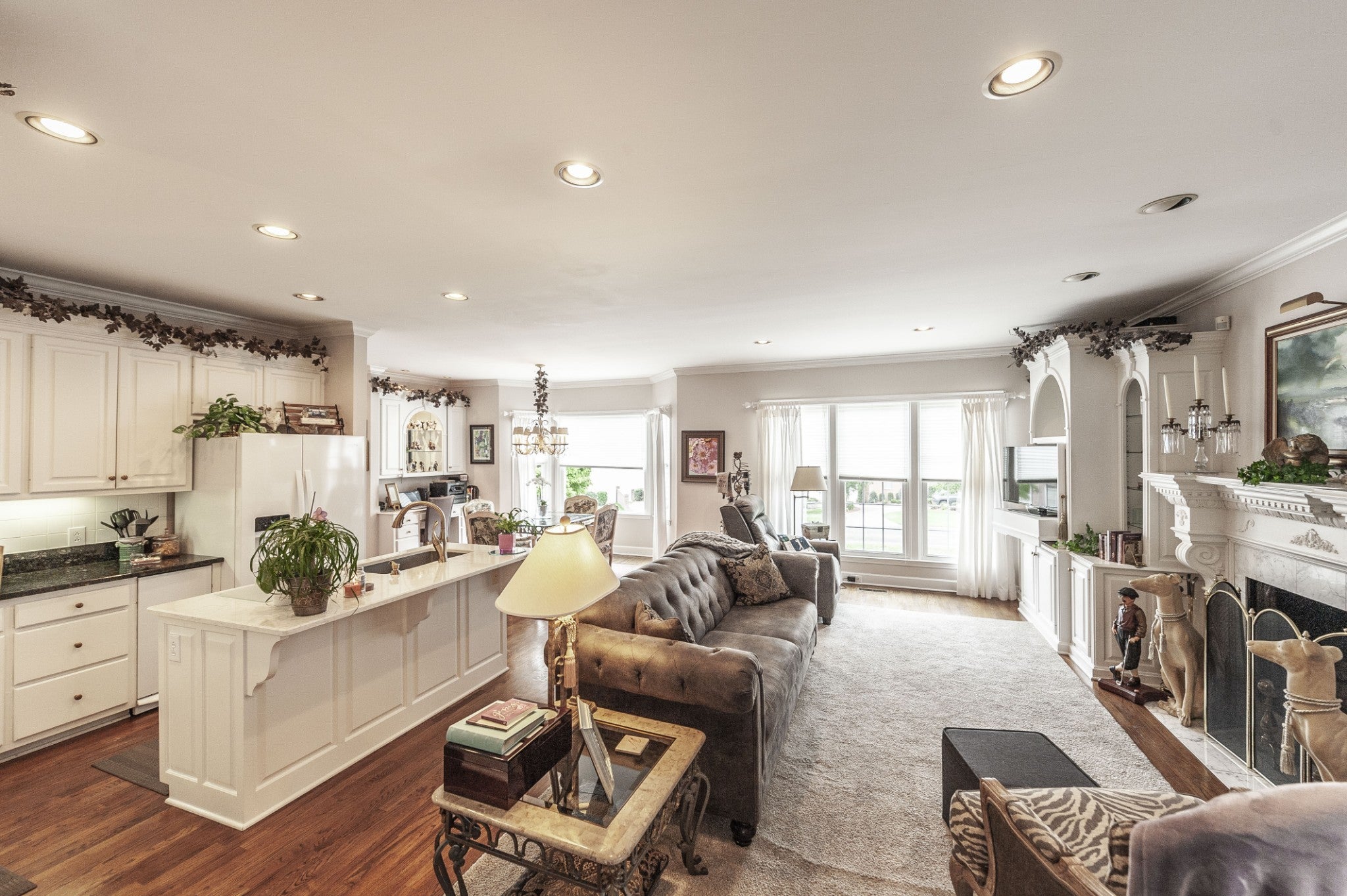 Hendersonville, Tennessee, 37075, United States, 4 Bedrooms Bedrooms, ,4 BathroomsBathrooms,Residential,Active,2003550