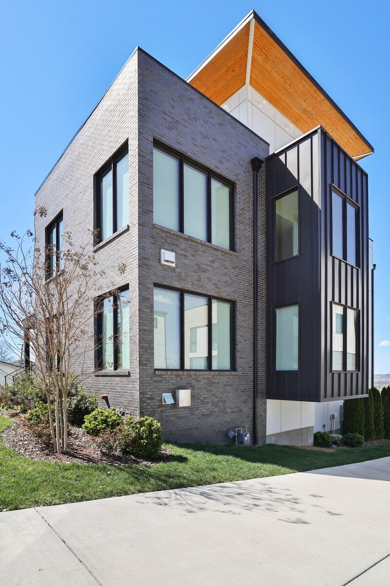 Nashville, Tennessee, 37209, United States, 4 Bedrooms Bedrooms, ,5 BathroomsBathrooms,Residential,Active,1888976