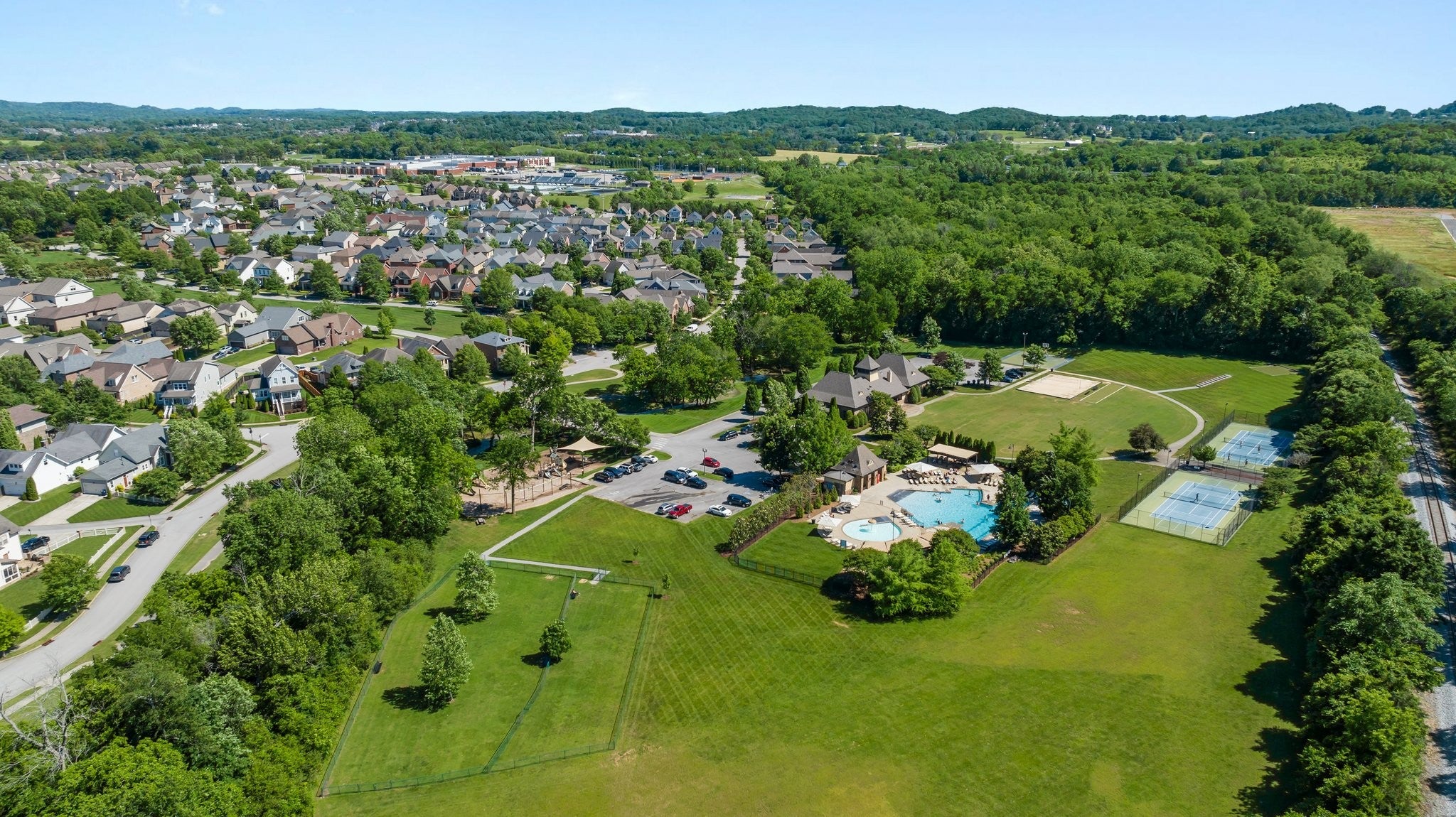 Thompsons Station, Tennessee, 37179, United States, 5 Bedrooms Bedrooms, ,5 BathroomsBathrooms,Residential,Active,2028176