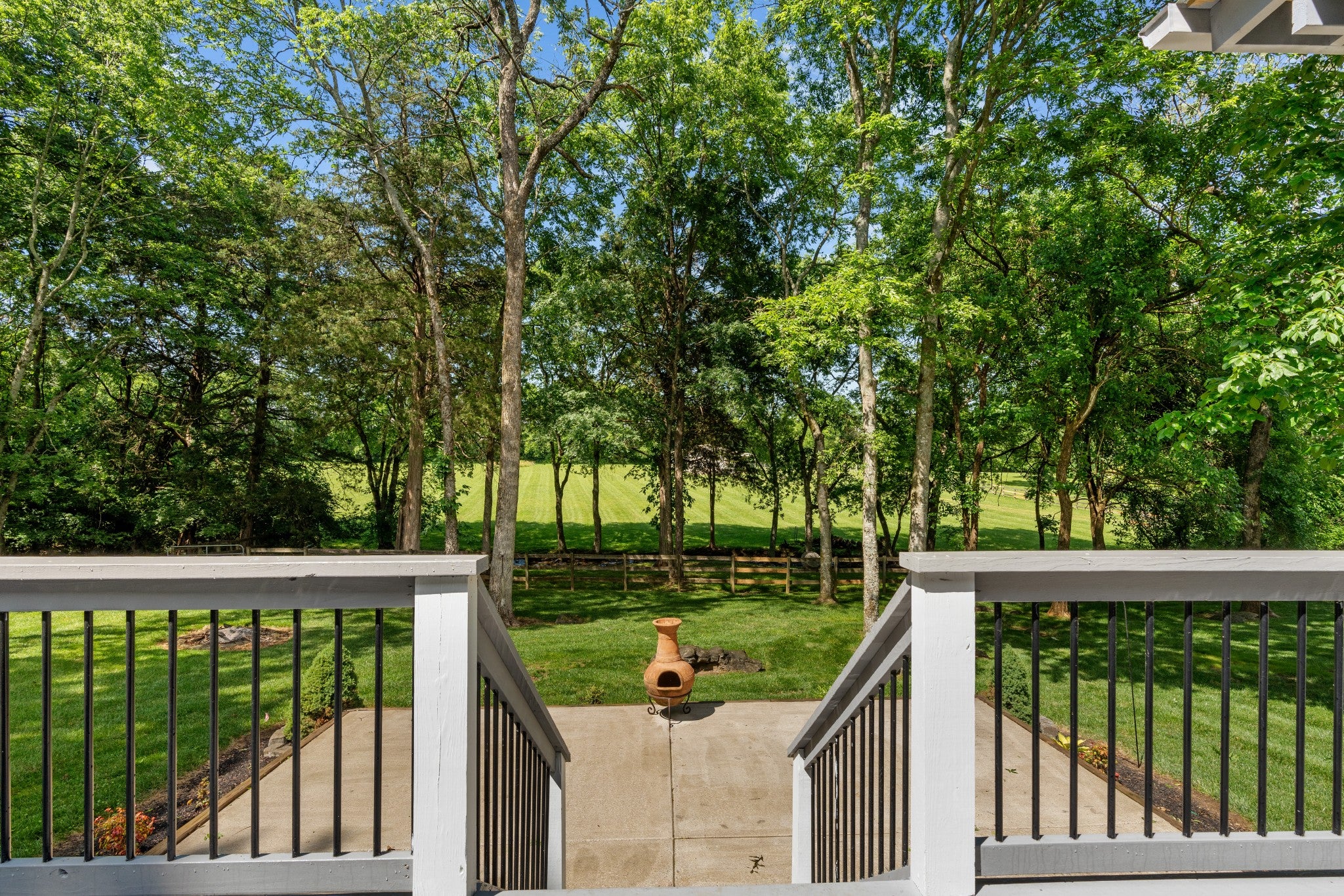 Gallatin, Tennessee, 37066, United States, 4 Bedrooms Bedrooms, ,5 BathroomsBathrooms,Residential,Active,1834473