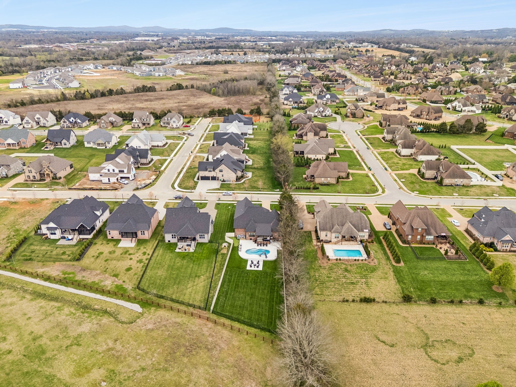 Lebanon, Tennessee, 37087, United States, 4 Bedrooms Bedrooms, ,3 BathroomsBathrooms,Residential,Active,2028529