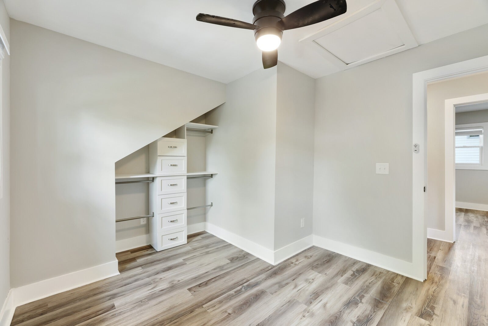 Nashville, Tennessee, 37206, United States, 4 Bedrooms Bedrooms, ,4 BathroomsBathrooms,Residential,Active,2007628